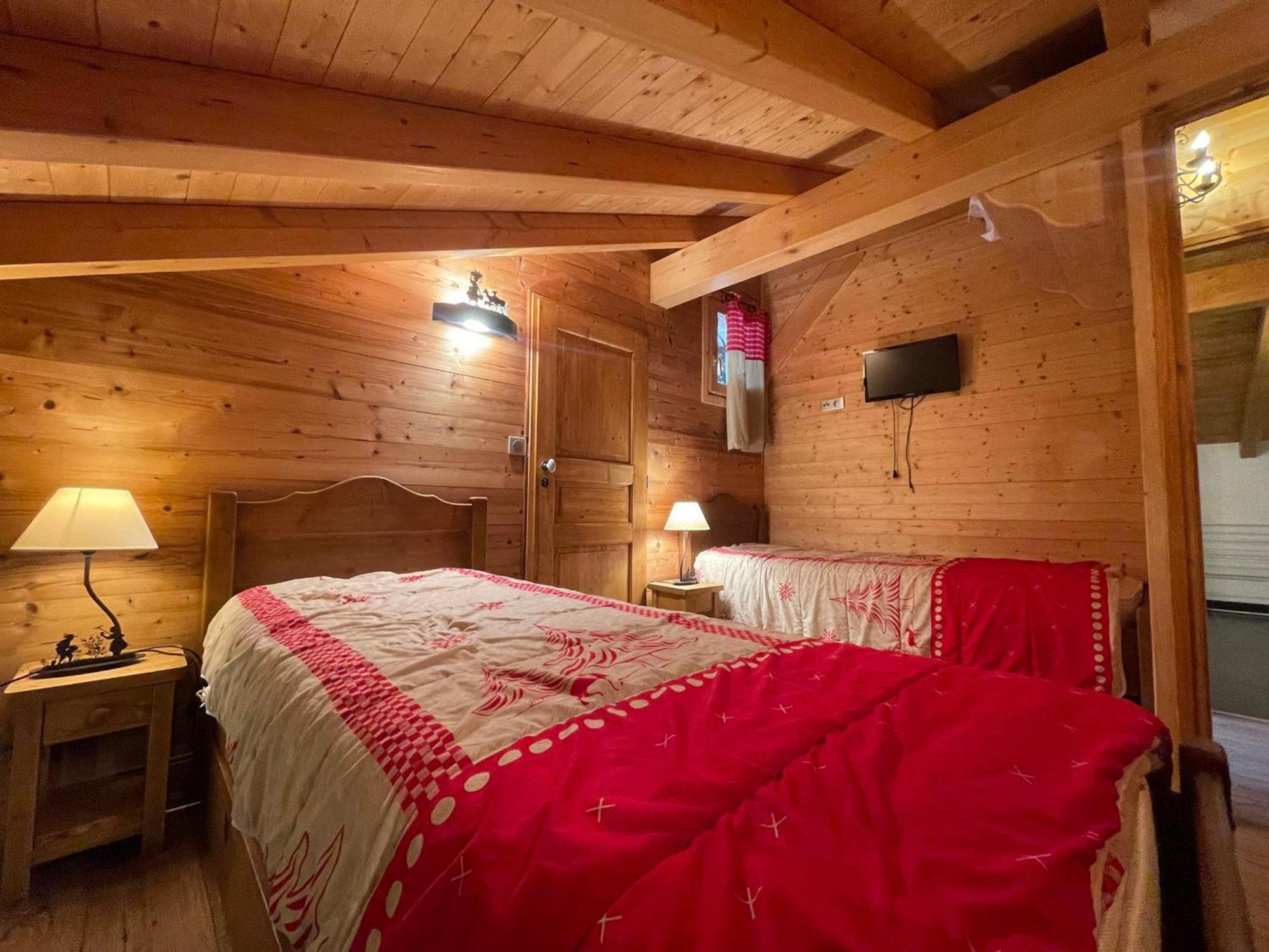 Chalet Savoyard Avec Jardin, Poele A Bois Et Wifi - Fr-1-624-11 Verchaix Exterior foto